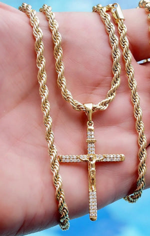 AHORRA EN SET CADENA + DIJE Oro laminado Luxus
