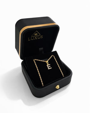 DIJE LETRA 5896 Oro laminado Luxus