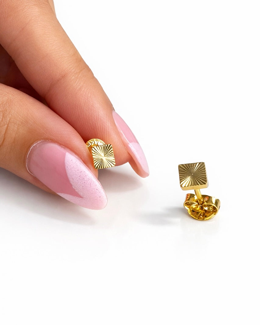 TOPO SOL CUADRADO Oro laminado Luxus