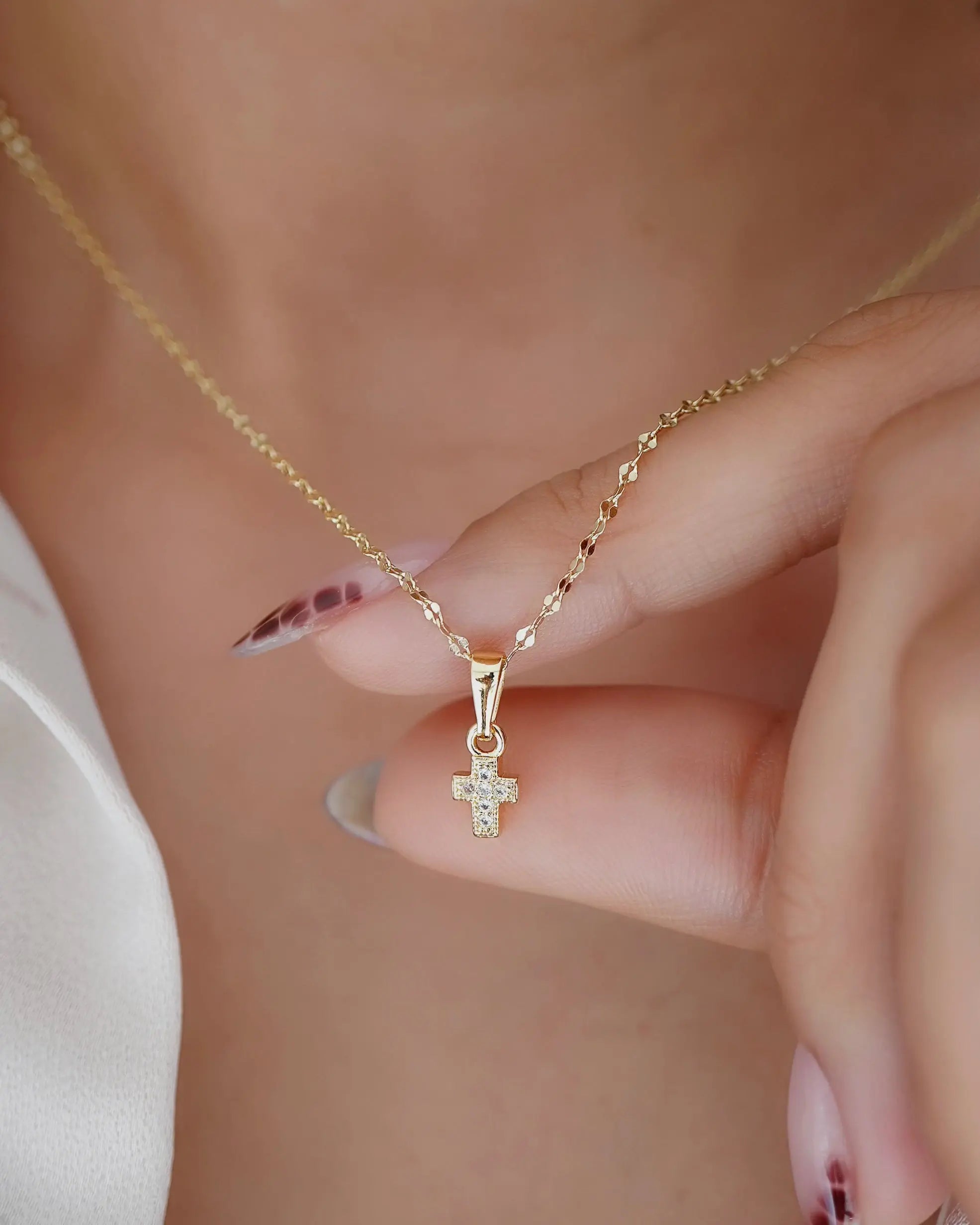 DIJE CRUZ CRISTAL SMALL  5603 OrolaminadoLuxus