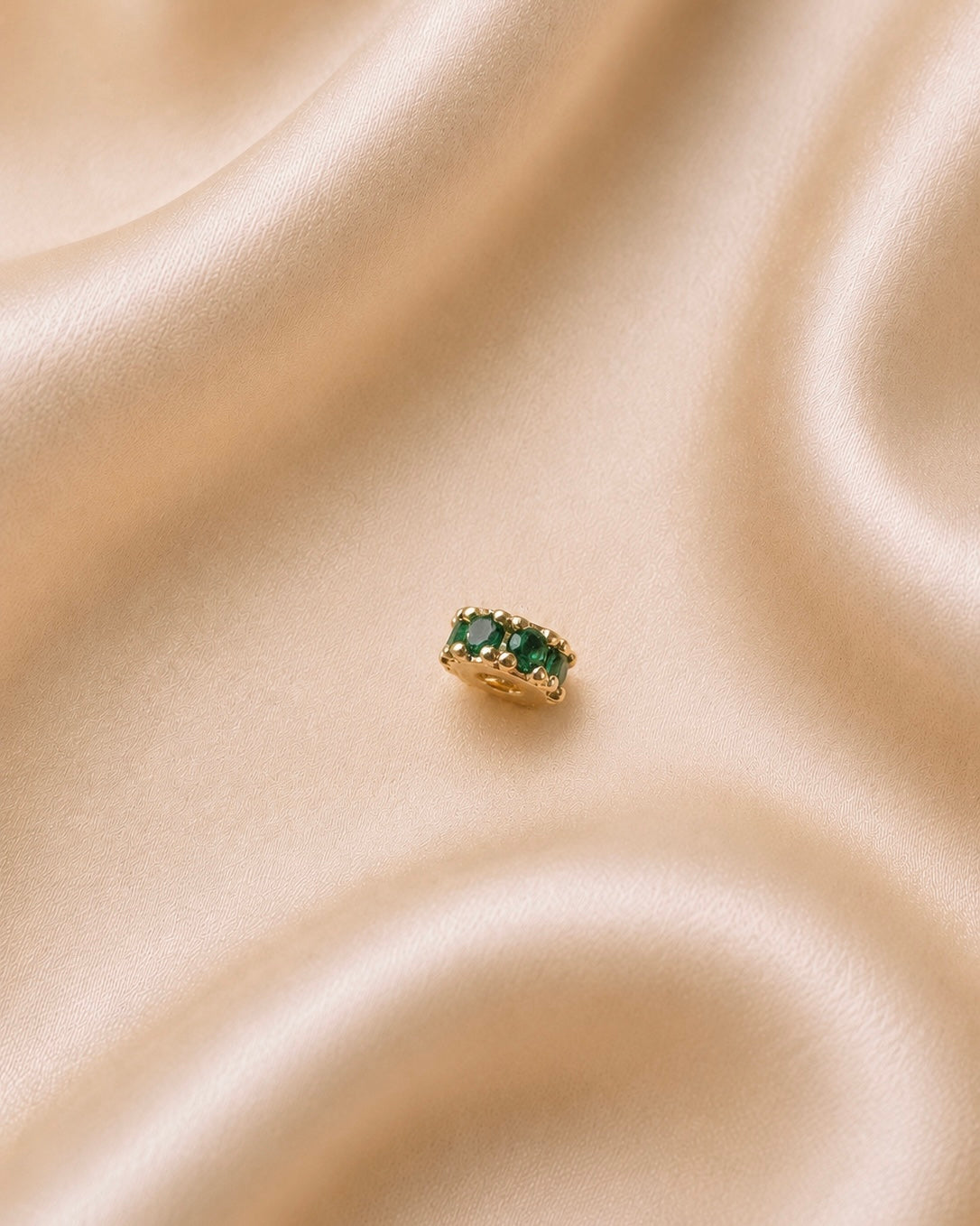 HERRAJE RONDEL VERDE ESMERALDA 4MM 6359 Oro laminado Luxus