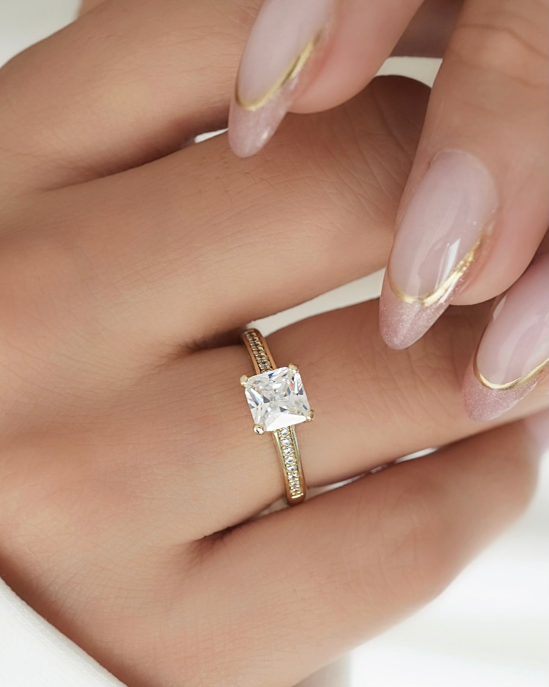ANILLO ARISA CRISTAL 5260
