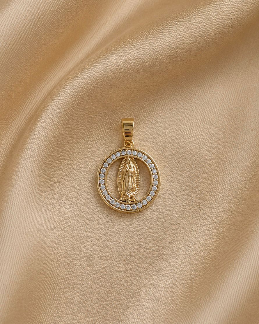 DIJE GUADALUPE TALLADA BORDE CRISTAL 2.5CM 6253 Oro laminado Luxus