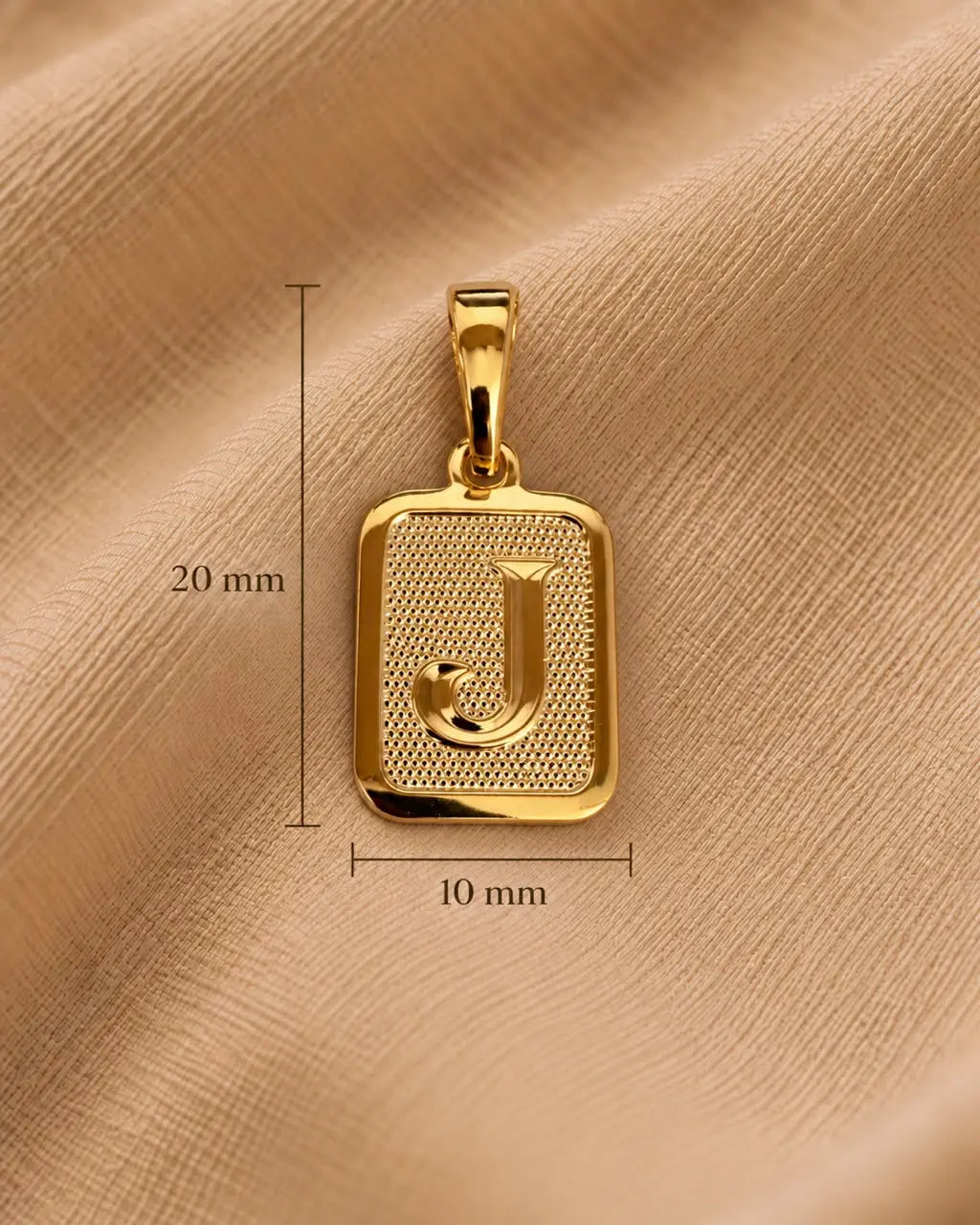 DIJE LETRA CUADRO DIAM 20X10MM 6712