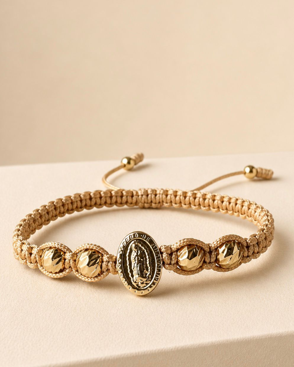 BRAZALETE VIRGEN GUADALUPE DIAMANTADO 6MM Oro laminado Luxus