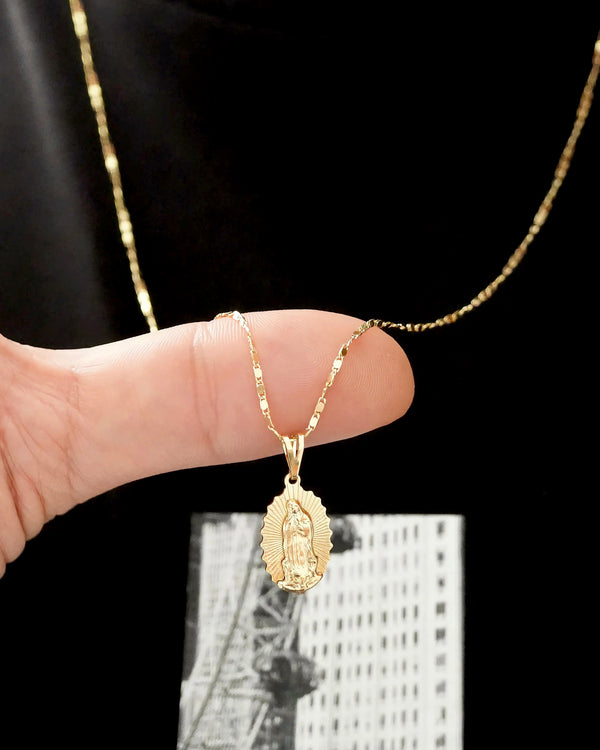 DIJE VIRGEN GUADALUPE TALLADA 5277